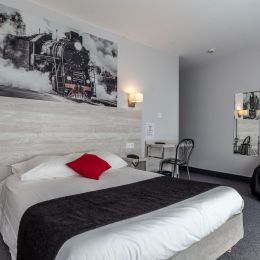 Brit Hotel Suisse et Bordeaux