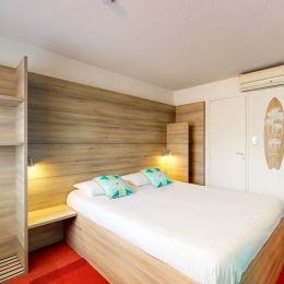 brit_hotel_tarbes_ibos_chambre_double_1