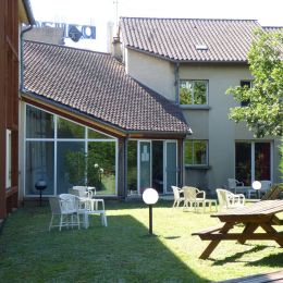 brit_hotel_villefranche_de_rouergue_facade