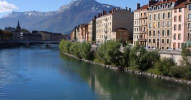 Voyage religieux, Culturel et Visites à Grenoble