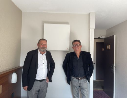 Brit Hotel et AquilOhm partenaires pour une innovation énergétique