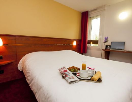 brit-hotel-agen-aquitaine-chambre