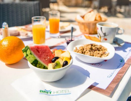 Le buffet du petit-déjeuner à Vigneux de Bretagne