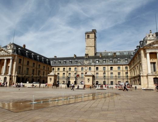 Dijon - à 40km