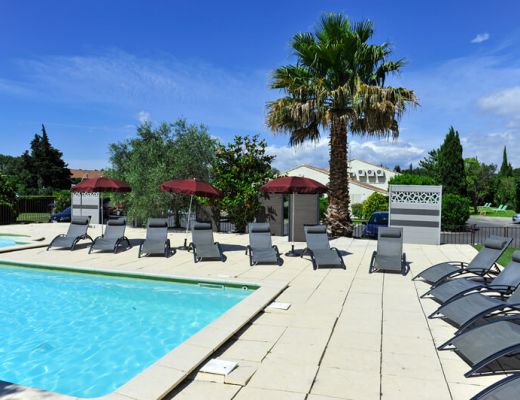 La piscine de l'hôtel d'Avignon
